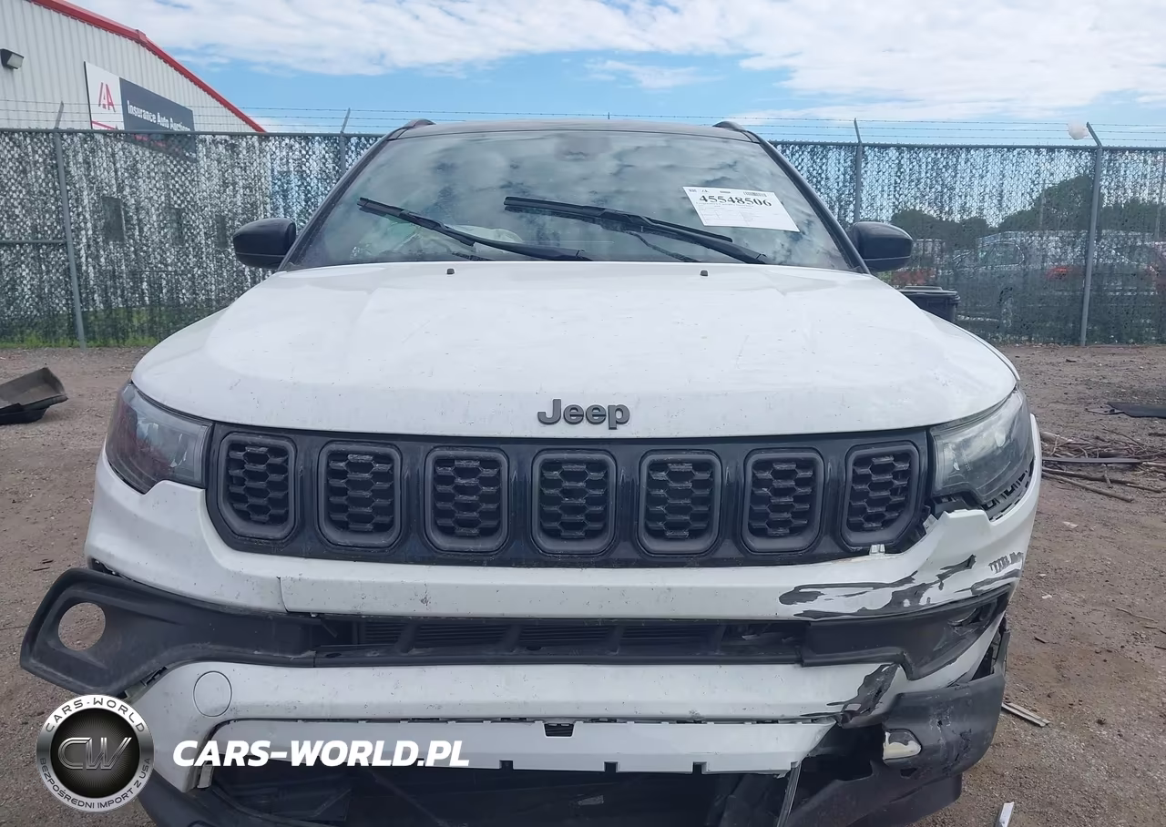 2024 Jeep Compass Latitude 4X4 VIN:3C4NJDBN3RT103514 - 12