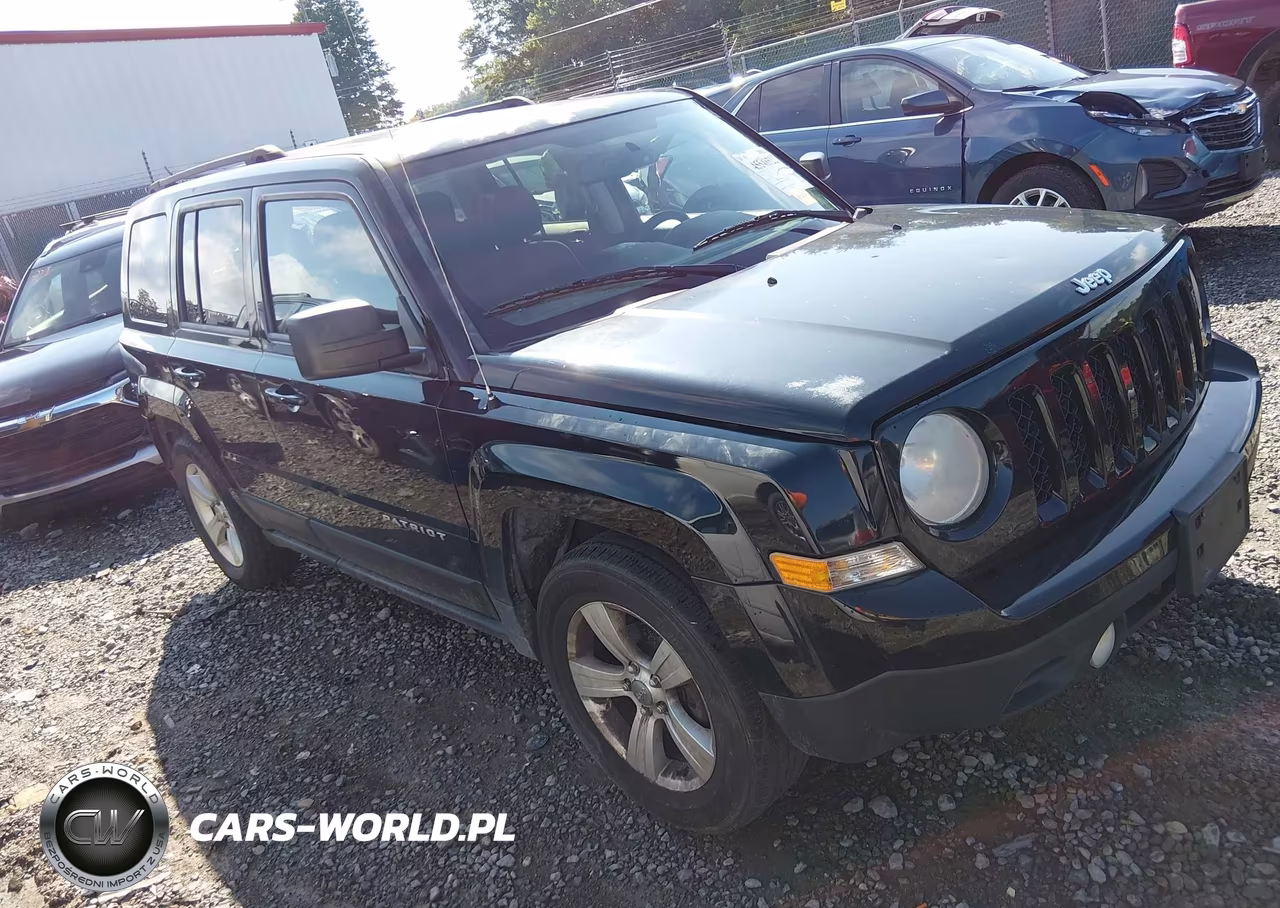 2014 Jeep Patriot Latitude – zdjęcie 1 z 11