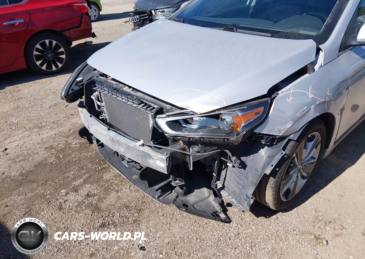 2017 Hyundai Ioniq Hybrid Limited VIN:KMHC85LC7HU049110 - 6