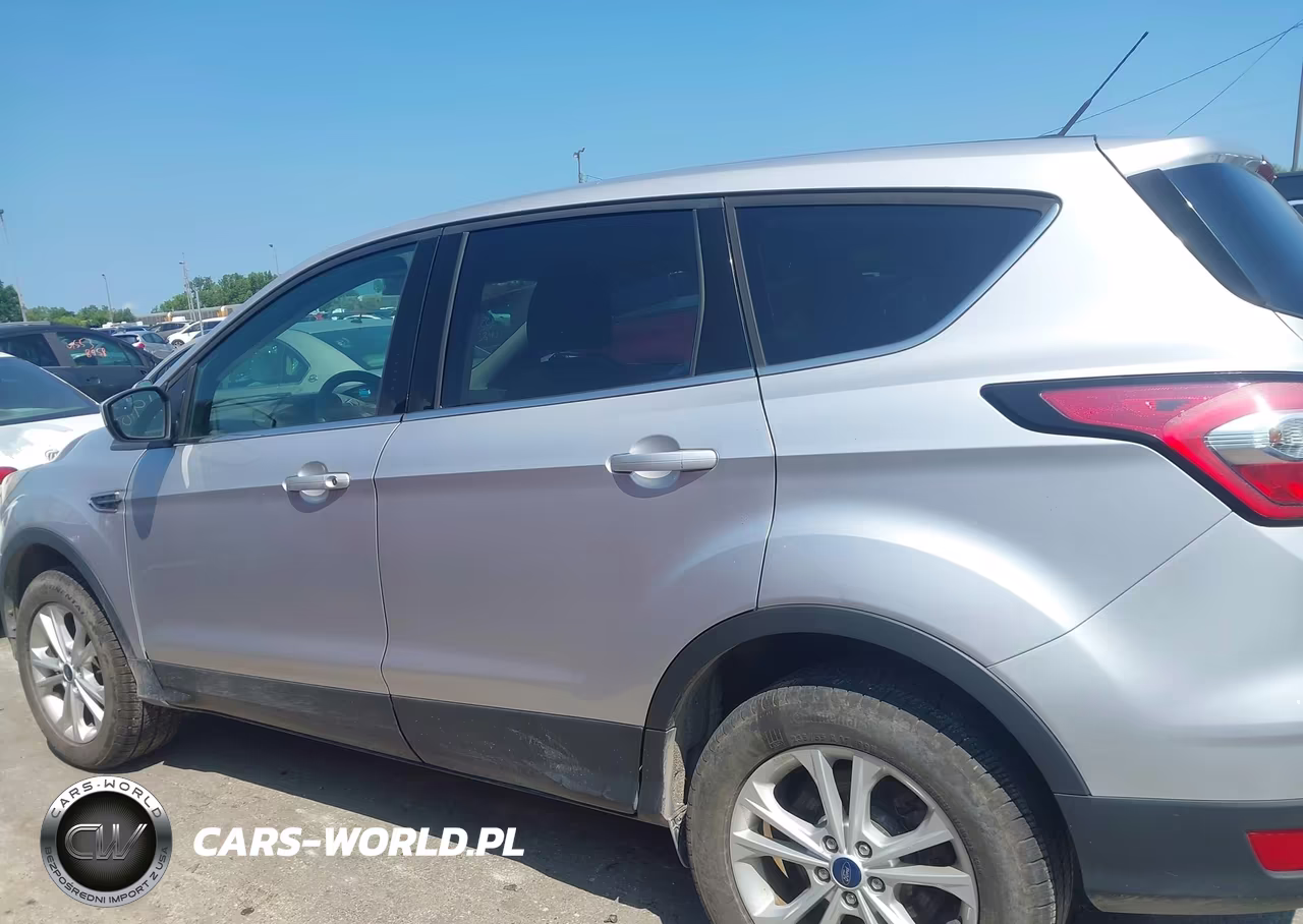 2017 Ford Escape Se VIN:1FMCU9GD1HUE76773 - 14