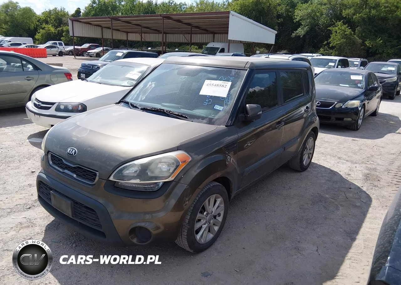 2013 Kia Soul + VIN:KNDJT2A66D7529556 - 2