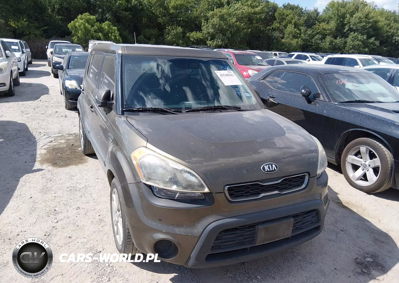 2013 Kia Soul + VIN:KNDJT2A66D7529556 - 6