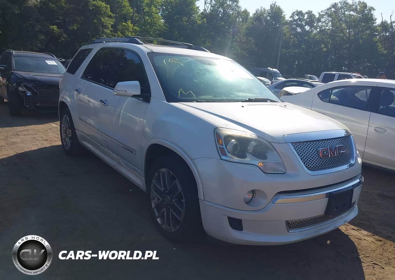 2011 GMC Acadia Denali