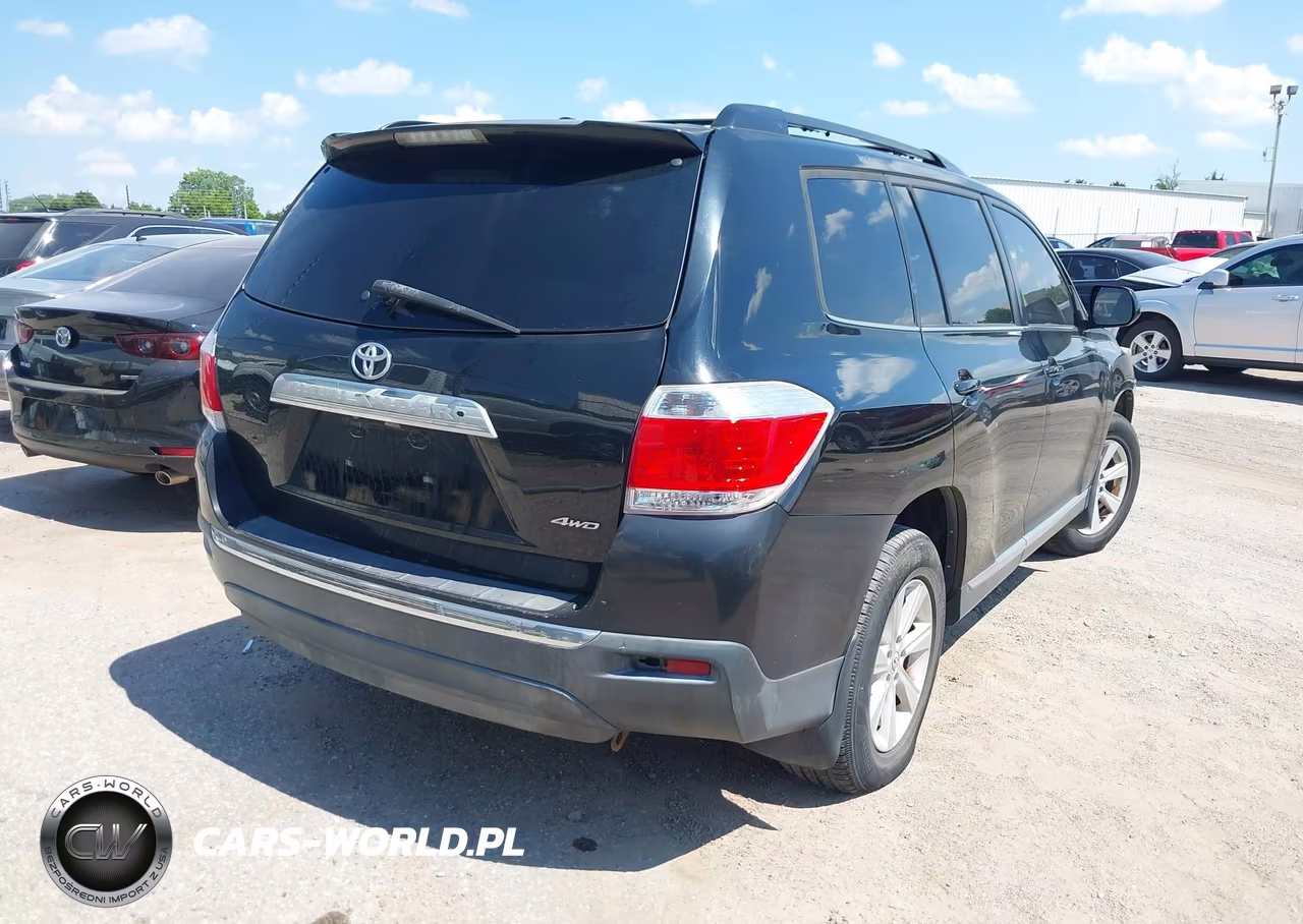 2012 Toyota Highlander Se V6 VIN:5TDBK3EH0CS096118 - 4