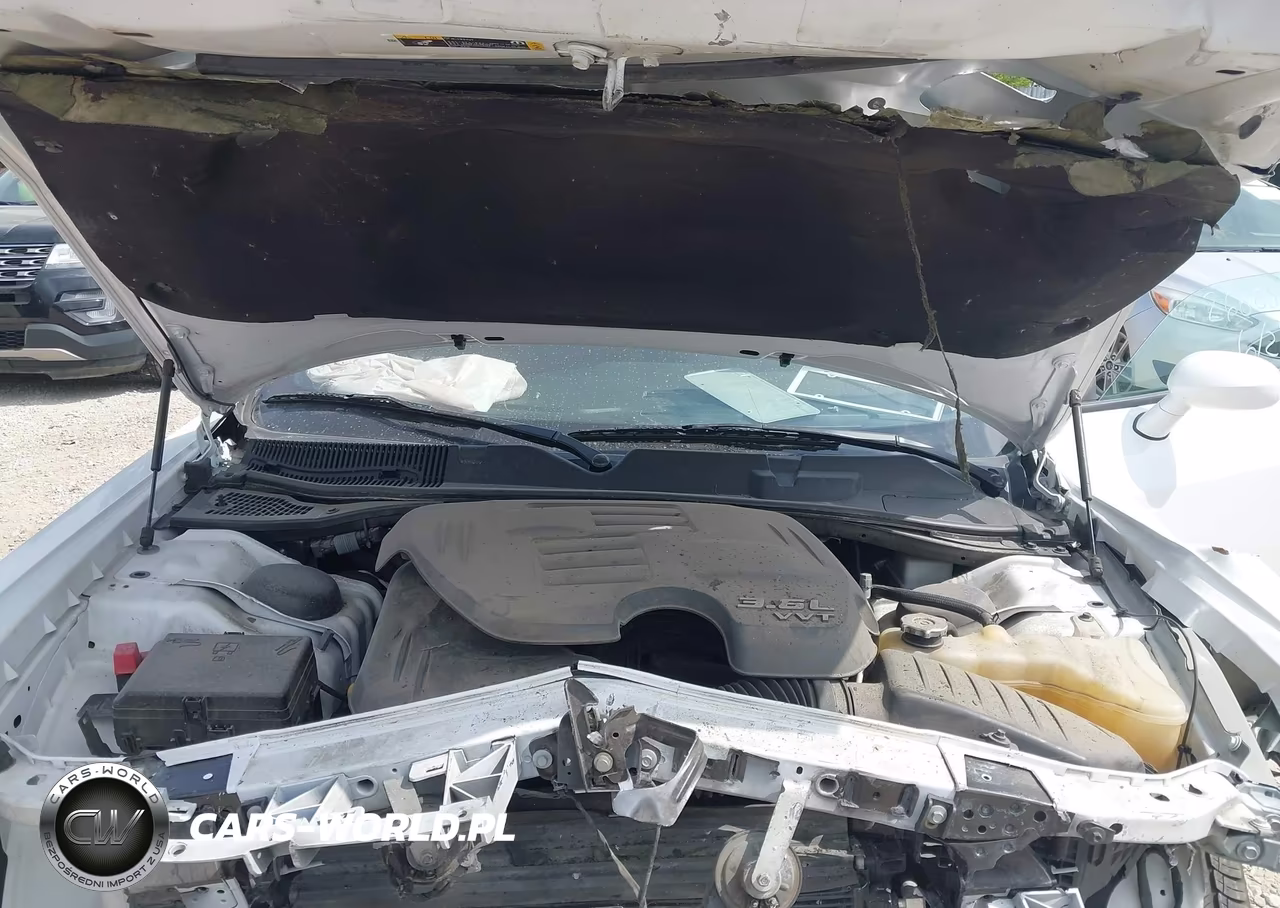 2021 Dodge Challenger Sxt VIN:2C3CDZAG5MH627073 - 10