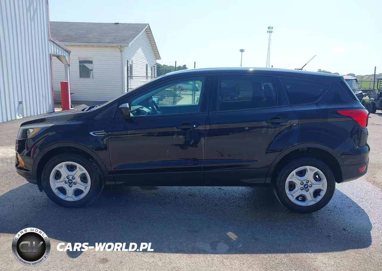 2019 Ford Escape S VIN:1FMCU0F78KUB88960 - 19