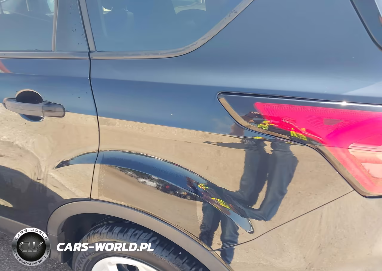 2019 Ford Escape S VIN:1FMCU0F78KUB88960 - 6