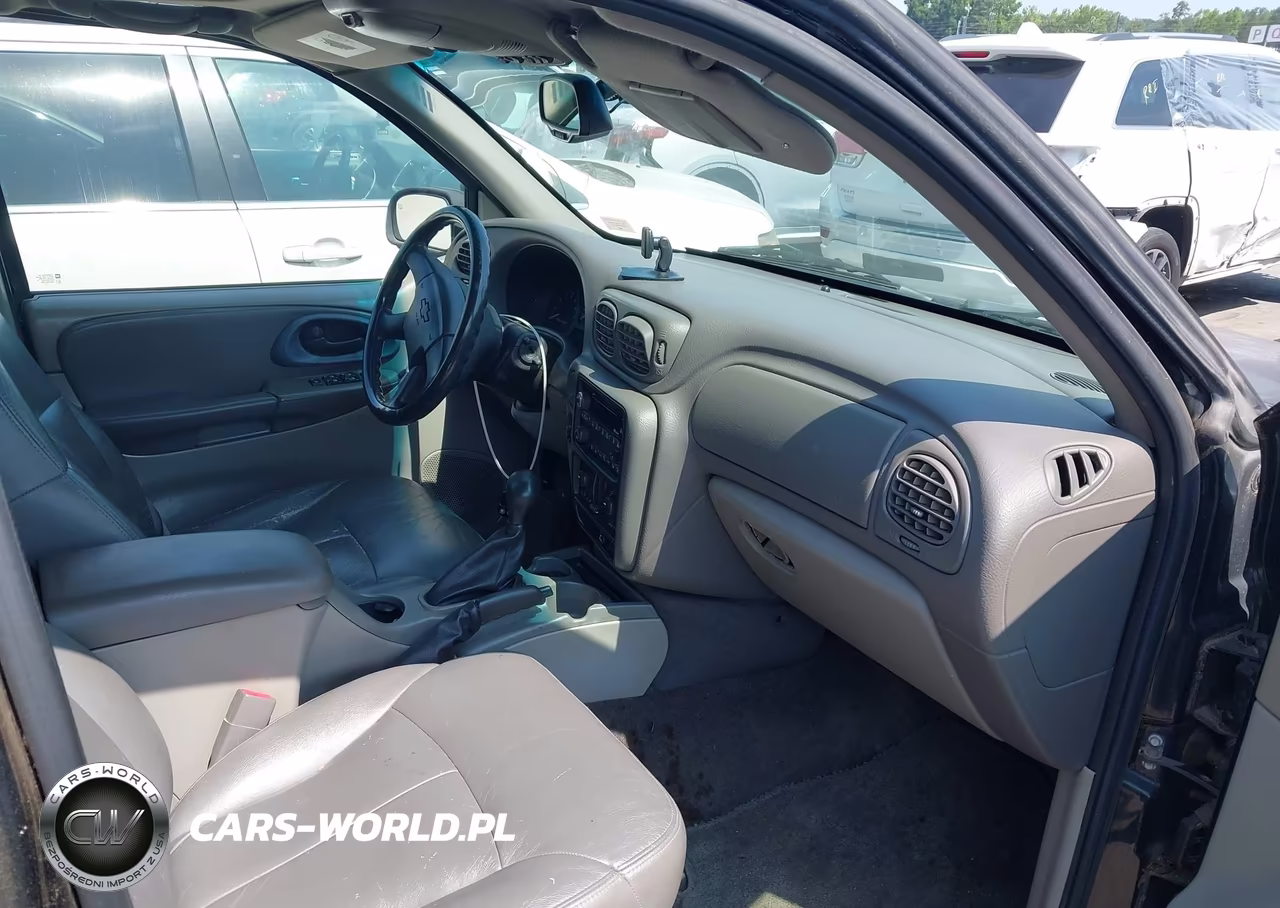 2002 Chevrolet Trailblazer Ls VIN:1GNDS13S822363918 - 5