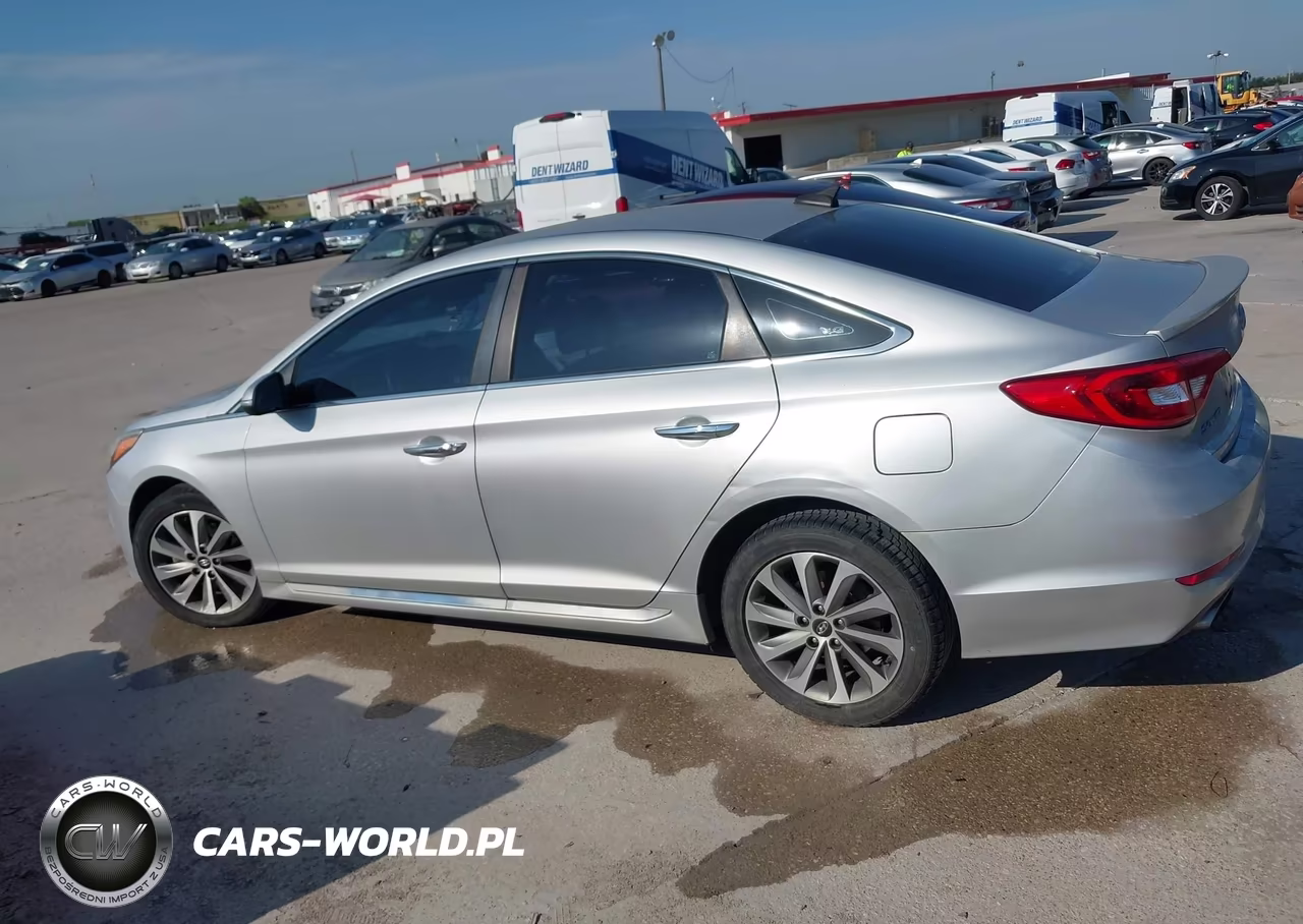 2015 Hyundai Sonata Sport VIN:5NPE34AFXFH064503 - 14