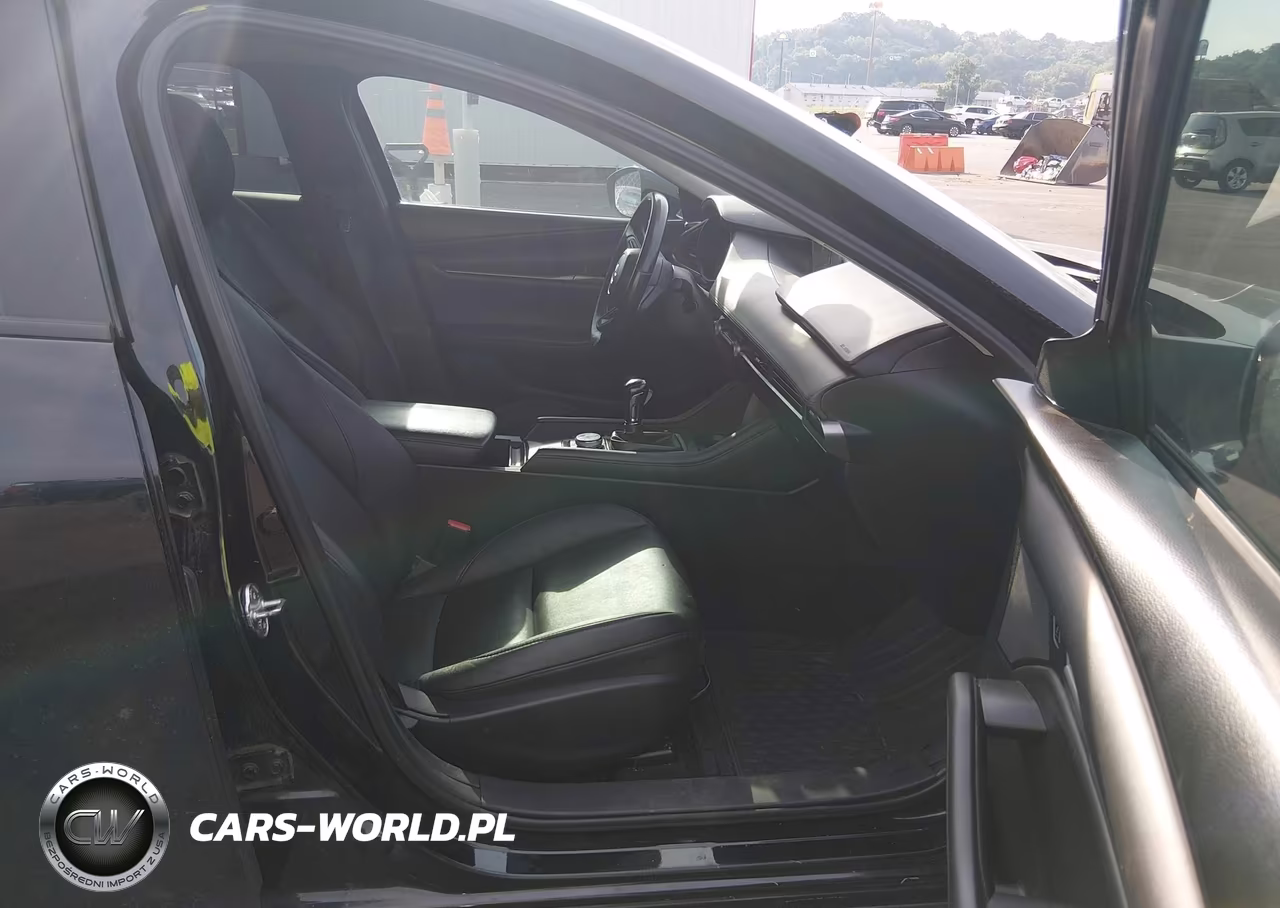 2020 Mazda Mazda3 Select Package VIN:3MZBPACL9LM131779 - 5