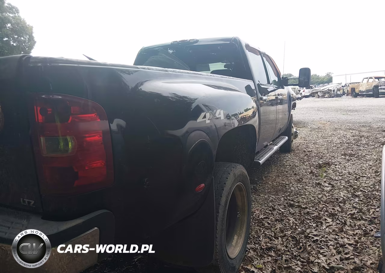 2009 Chevrolet Silverado 3500Hd Ltz VIN:1GCJK93619F145786 - 4