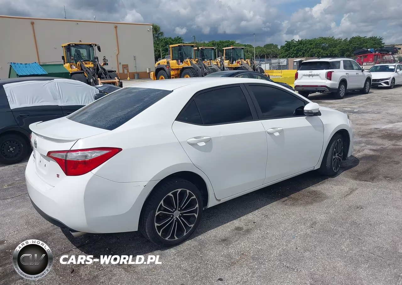 2014 Toyota Corolla S Plus VIN:2T1BURHE4EC186513 - 4