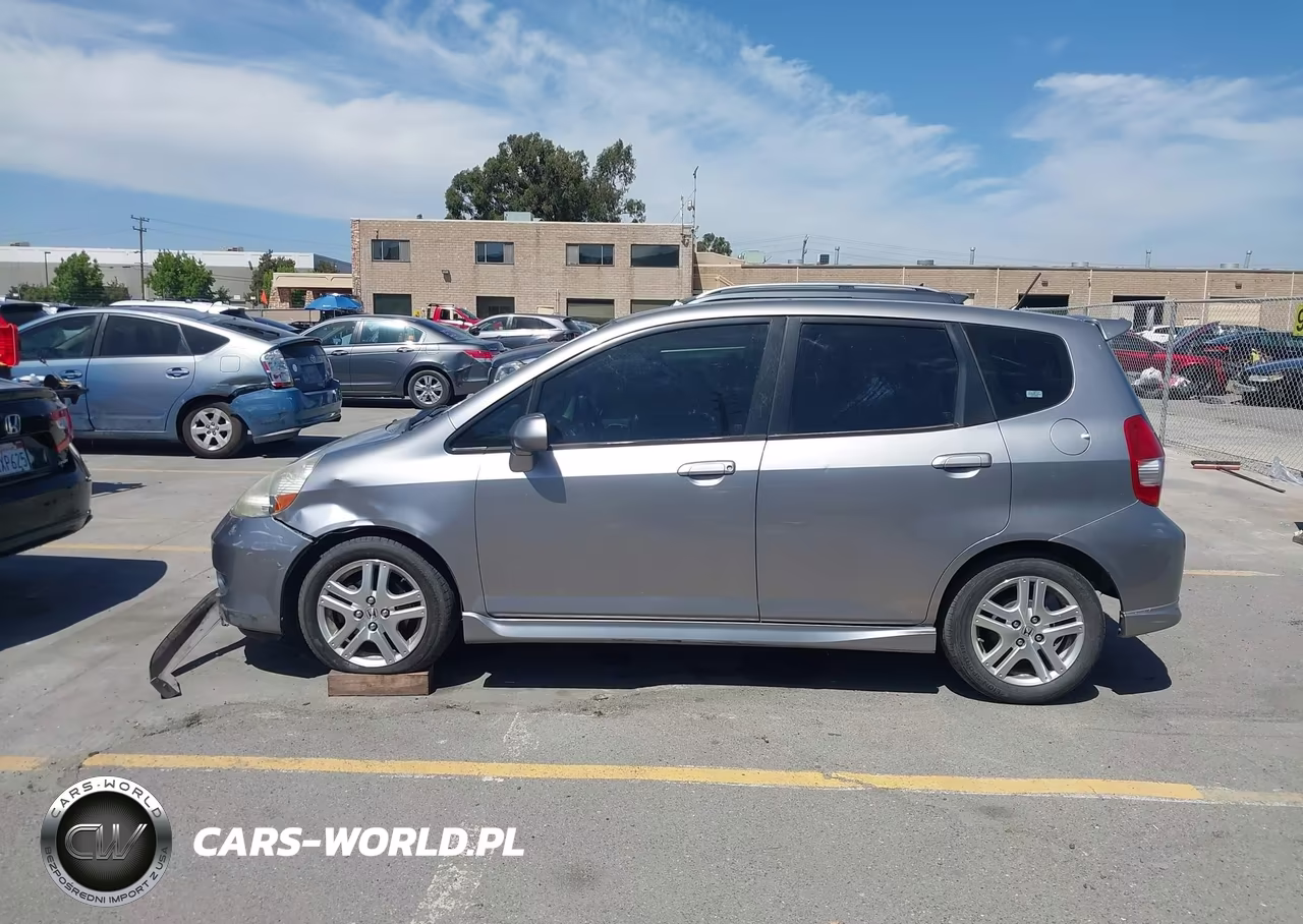 2008 Honda Fit Sport VIN:JHMGD38688S047854 - 15