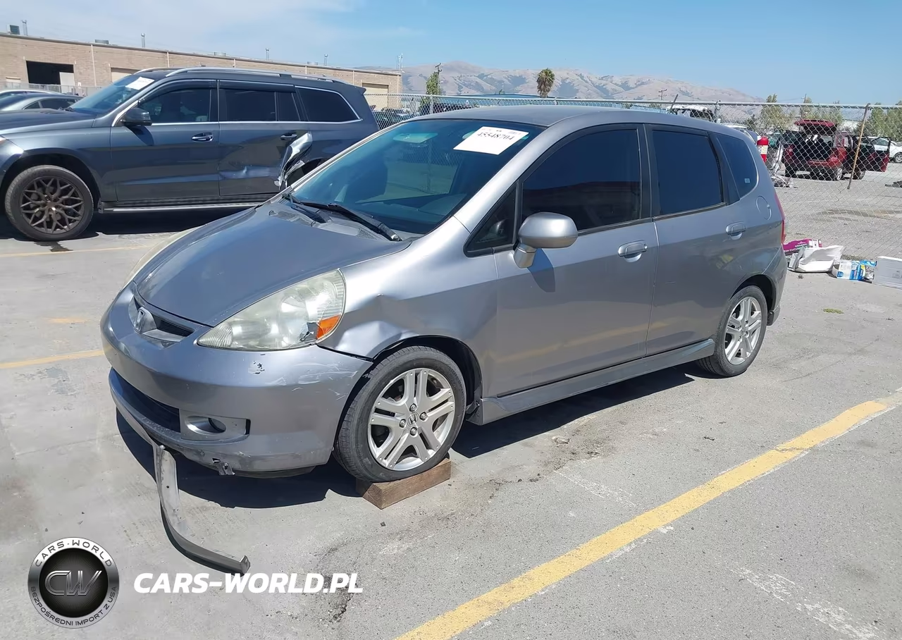 2008 Honda Fit Sport VIN:JHMGD38688S047854 - 2