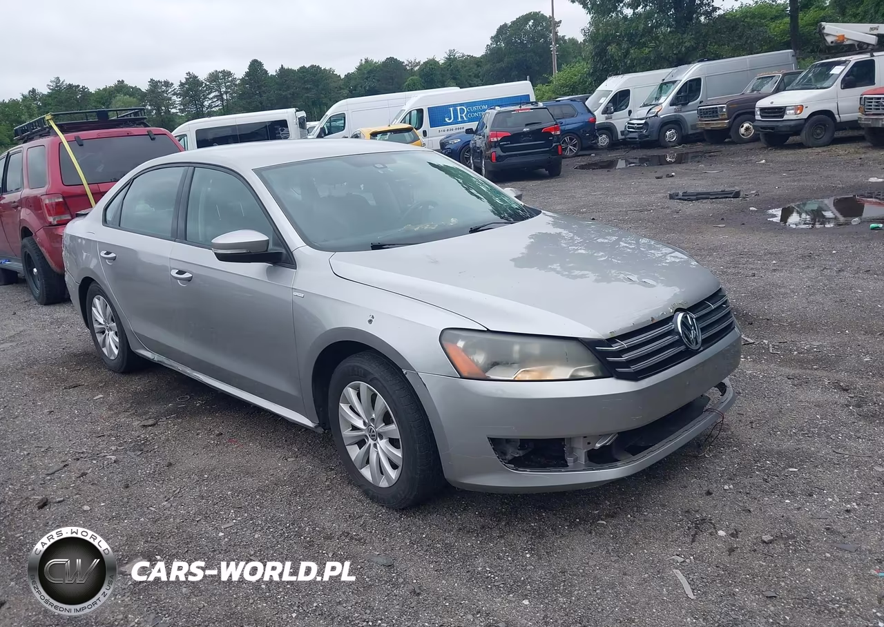 2014 Volkswagen Passat 1.8T Wolfsburg Edition – zdjęcie 1 z 11