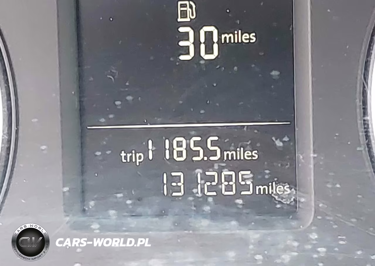 2014 Volkswagen Passat 1.8T Wolfsburg Edition VIN:1VWAT7A37EC067324 - 7
