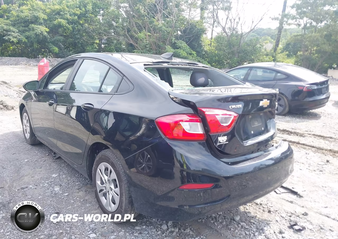 2019 Chevrolet Cruze Ls VIN:1G1BC5SM1K7150151 - 3