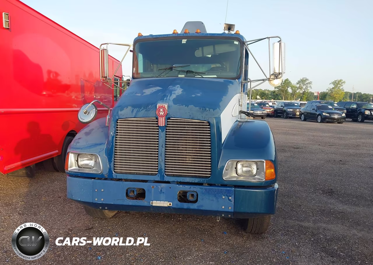2004 Kenworth Construction T300 VIN:2NKMHD7X04M057004 - 13