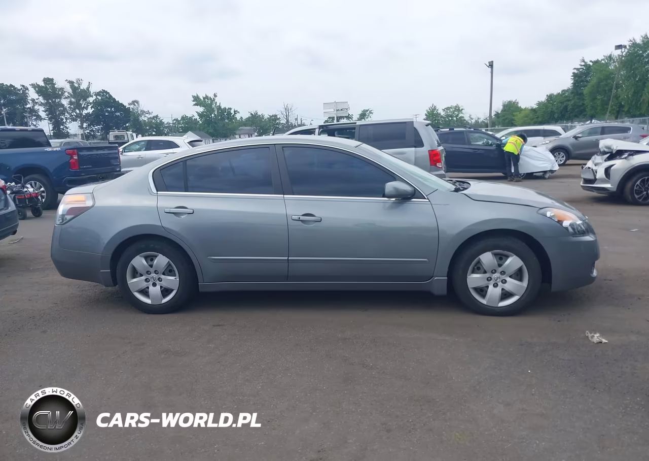 2008 Nissan Altima 2.5 S VIN:1N4AL21EX8N400847 - 13