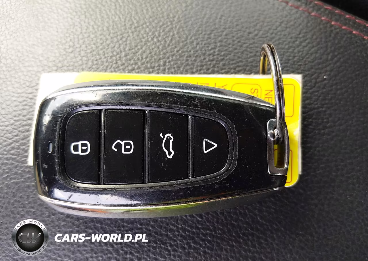 2020 Hyundai Elantra Sport VIN:KMHD04LB1LU979770 - 11