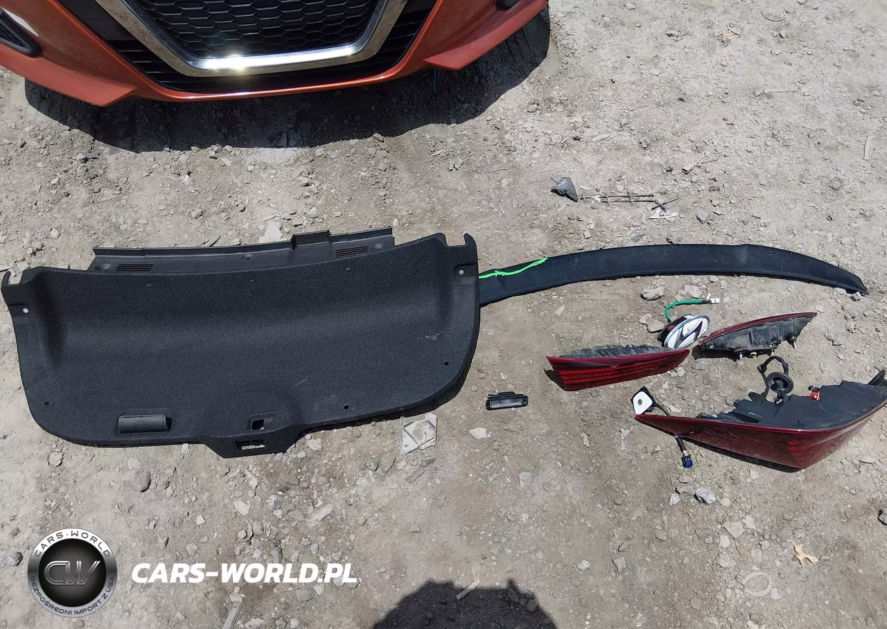 2020 Hyundai Elantra Sport VIN:KMHD04LB1LU979770 - 12