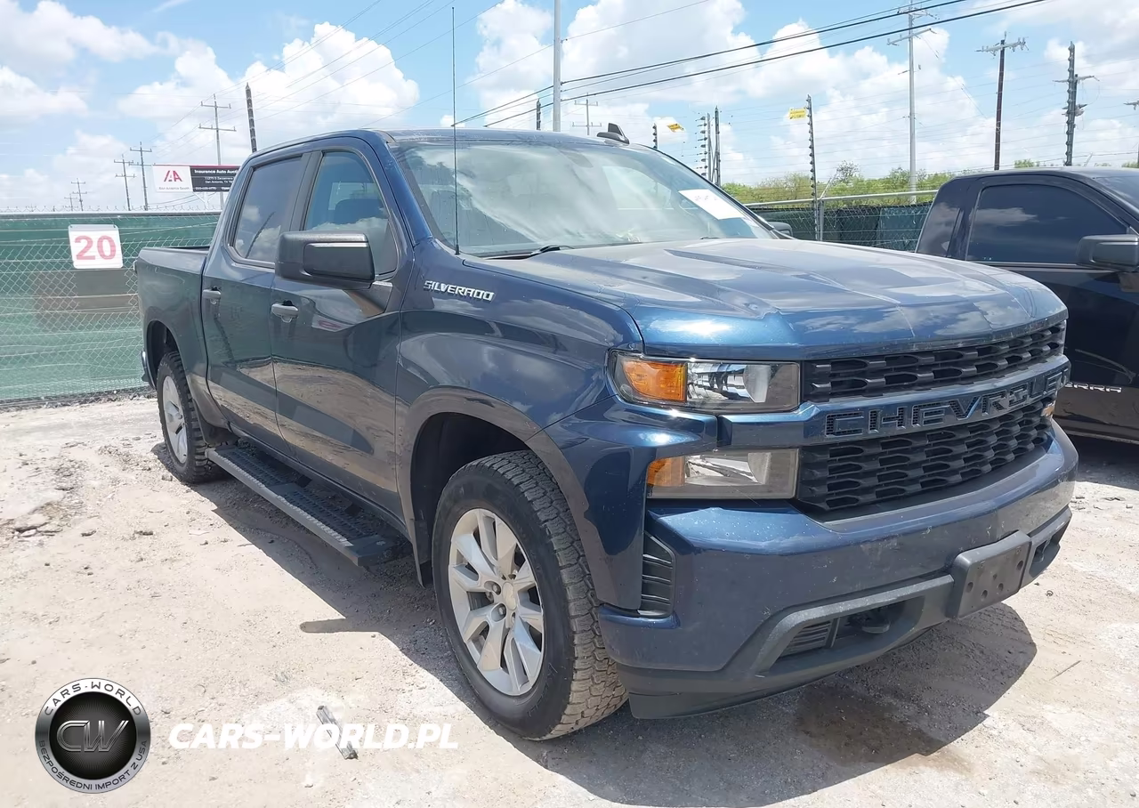 2021 Chevrolet Silverado 1500 2Wd Short Bed Custom – zdjęcie 1 z 18