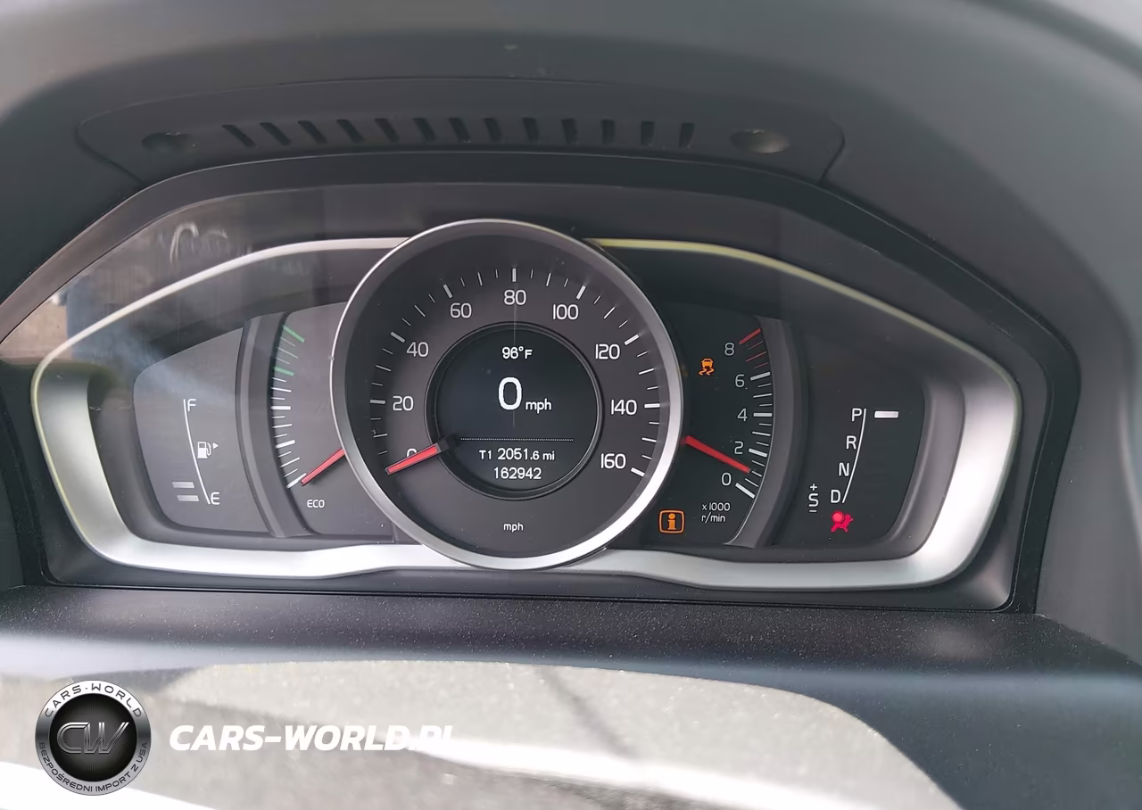 2017 Volvo Xc60 T5 Dynamic VIN:YV440MRR0H2015332 - 7