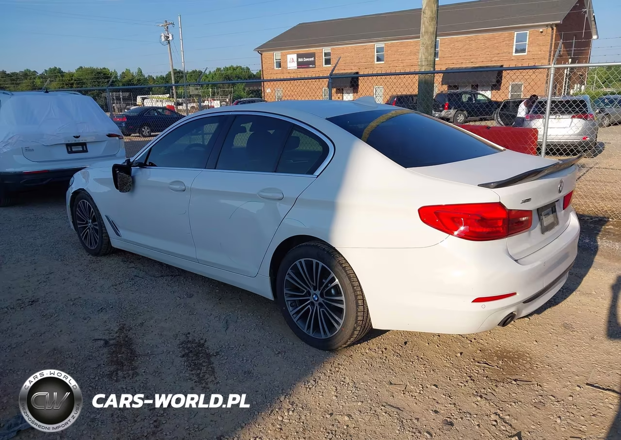 2020 BMW 530I xDrive VIN:WBAJR7C04LWW77713 - 3