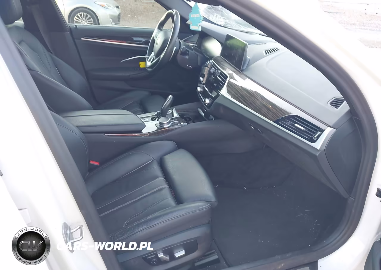 2020 BMW 530I xDrive VIN:WBAJR7C04LWW77713 - 5