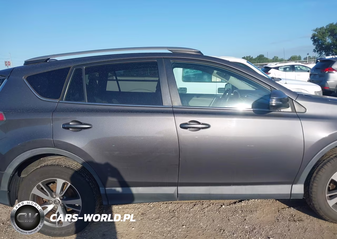 2017 Toyota Rav4 Xle VIN:2T3WFREV9HW340644 - 13