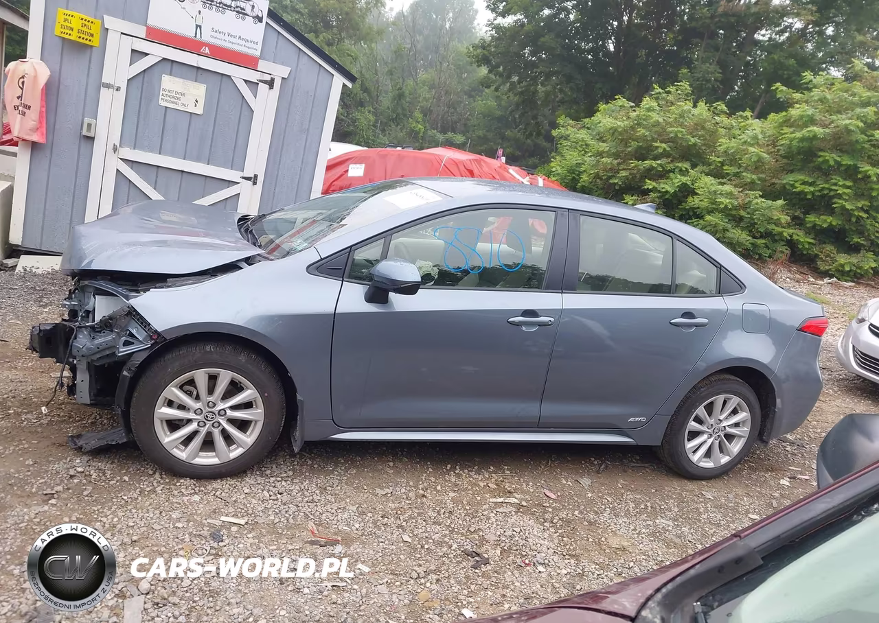 2026 Toyota Corolla Hybrid Hybrid Le VIN:JTDBDMHE1T3030020 - 15