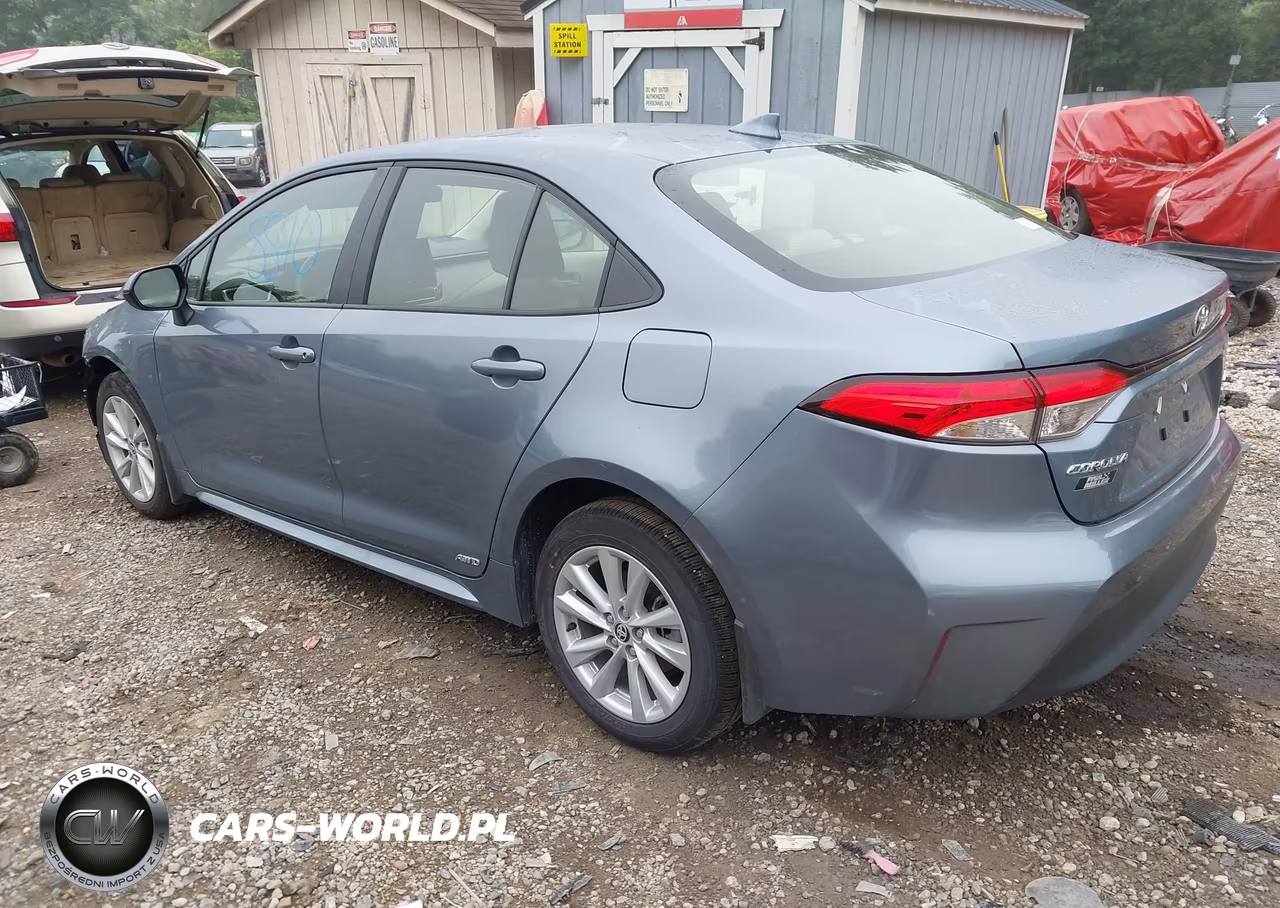 2026 Toyota Corolla Hybrid Hybrid Le VIN:JTDBDMHE1T3030020 - 3