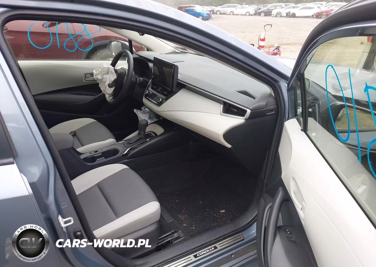 2026 Toyota Corolla Hybrid Hybrid Le VIN:JTDBDMHE1T3030020 - 5