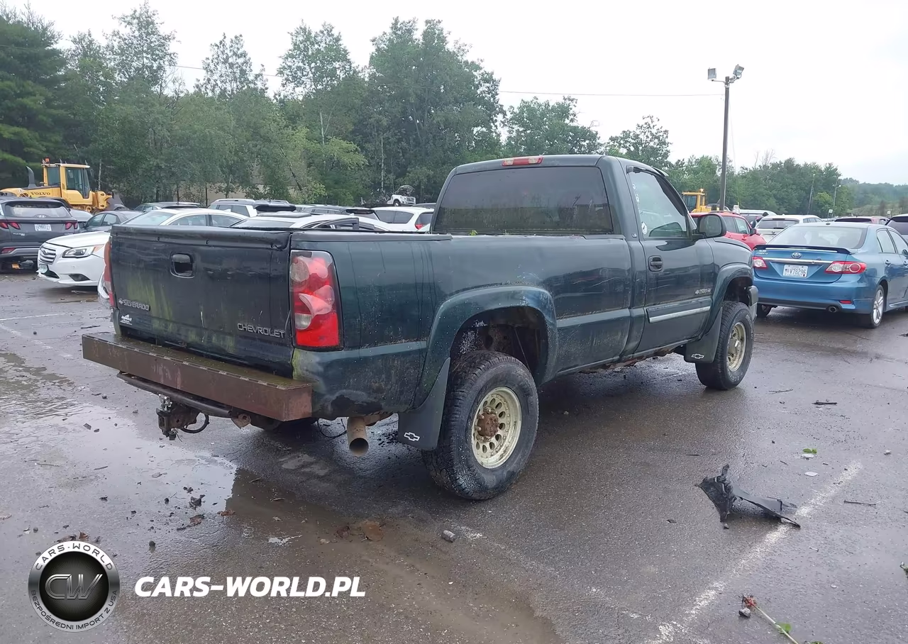 2005 Chevrolet Silverado 2500Hd Ls VIN:1GCHK24UX5E296340 - 4