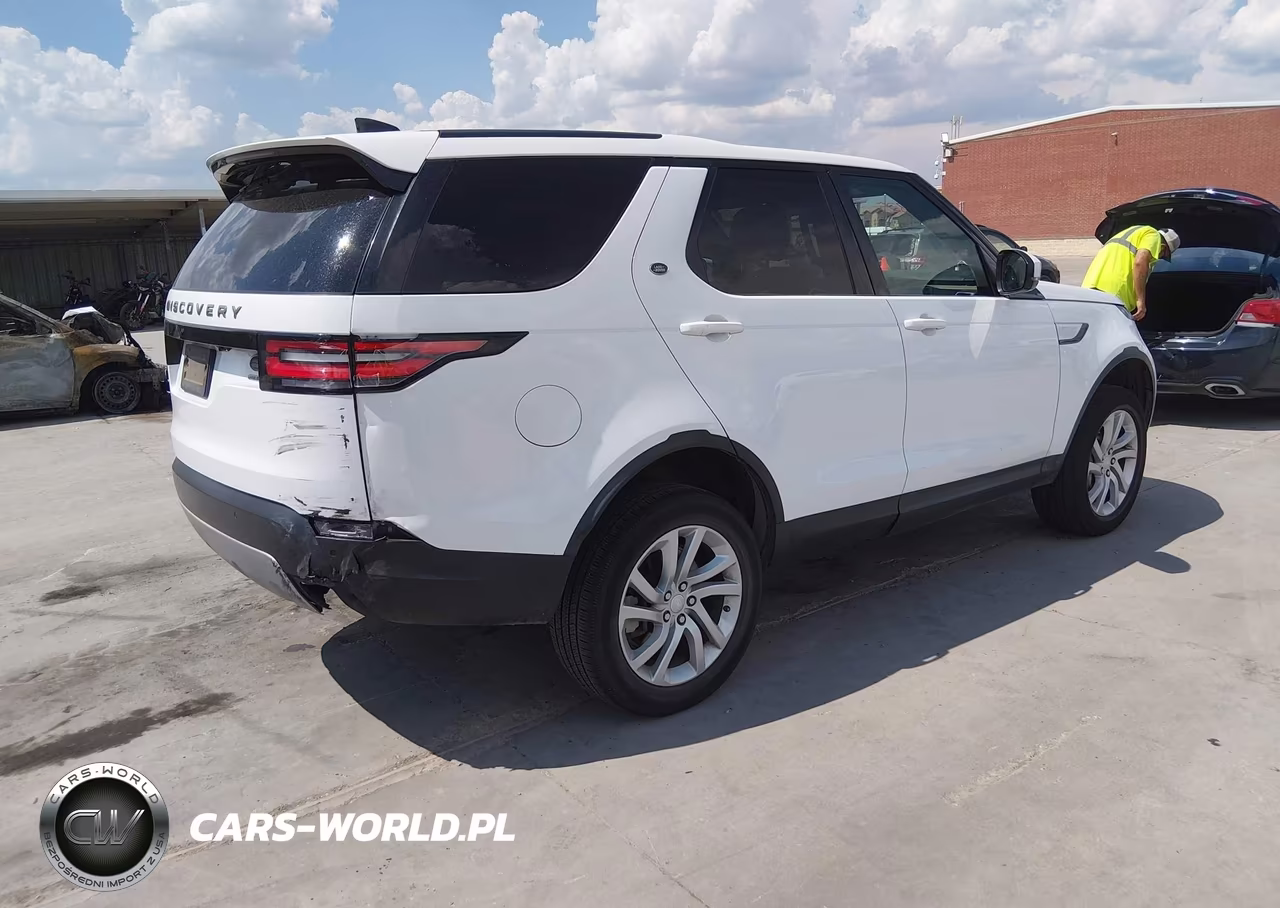 2018 Land Rover Discovery Hse VIN:SALRR2RV9JA059138 - 4