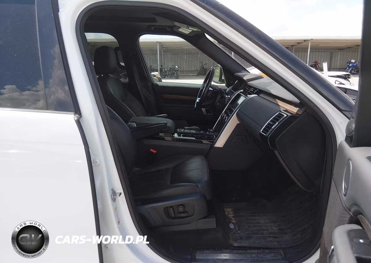 2018 Land Rover Discovery Hse VIN:SALRR2RV9JA059138 - 5