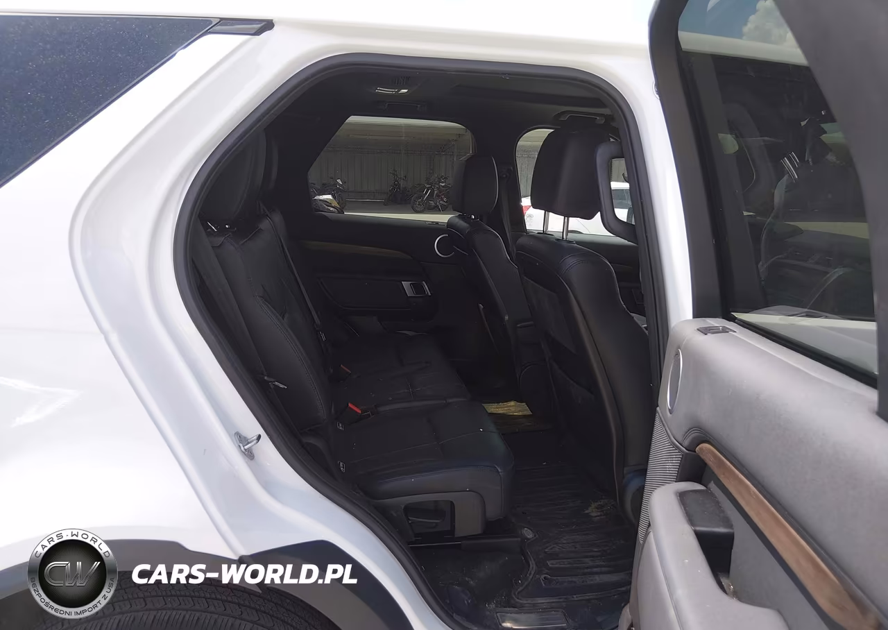 2018 Land Rover Discovery Hse VIN:SALRR2RV9JA059138 - 8