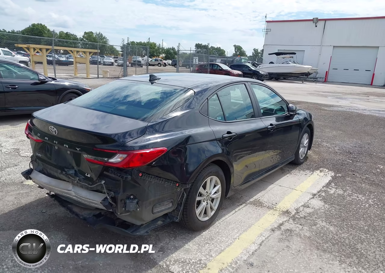 2025 Toyota Camry Le VIN:4T1DAACK6SU000870 - 4