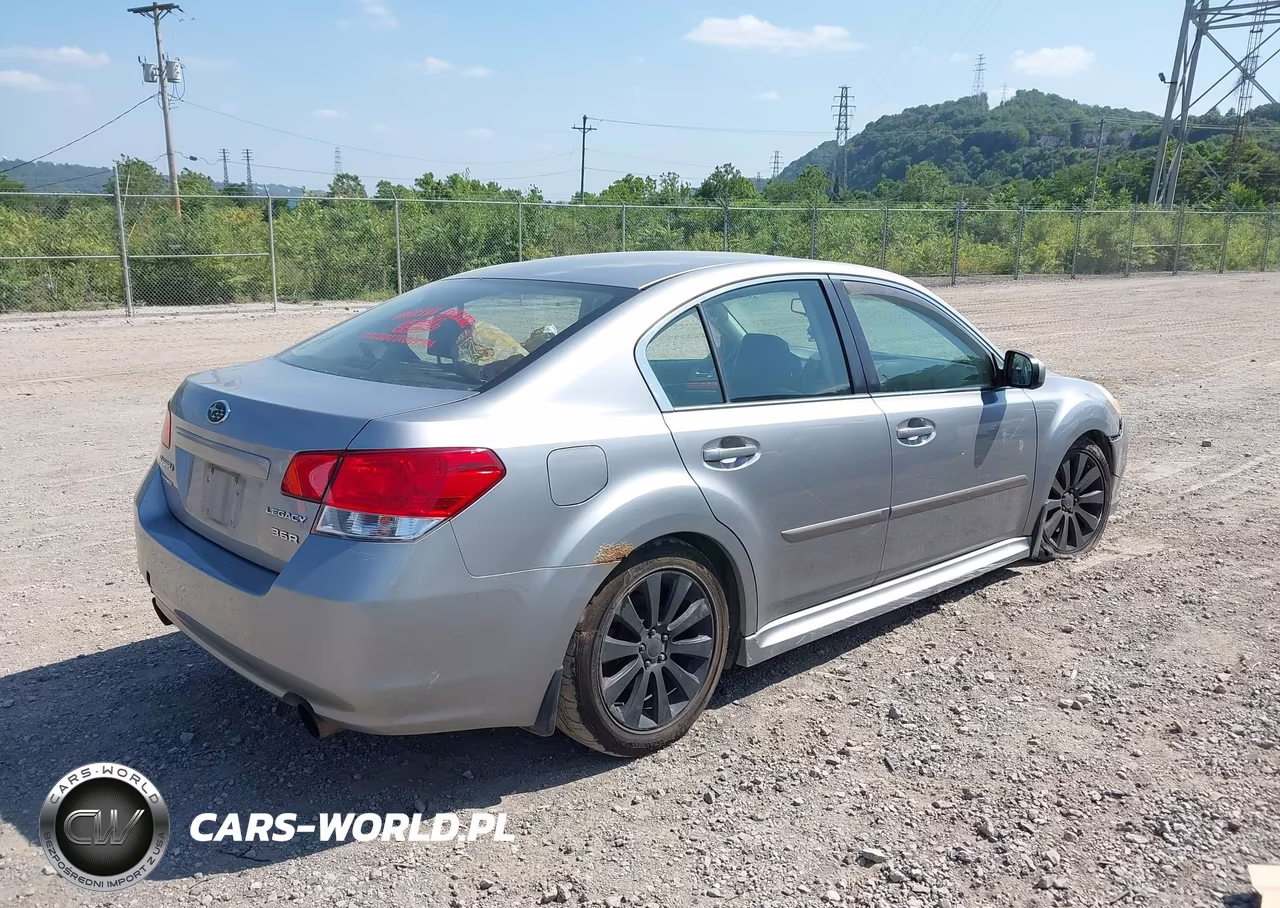 2010 Subaru Legacy 3.6R Limited VIN:4S3BMDK64A2240325 - 4