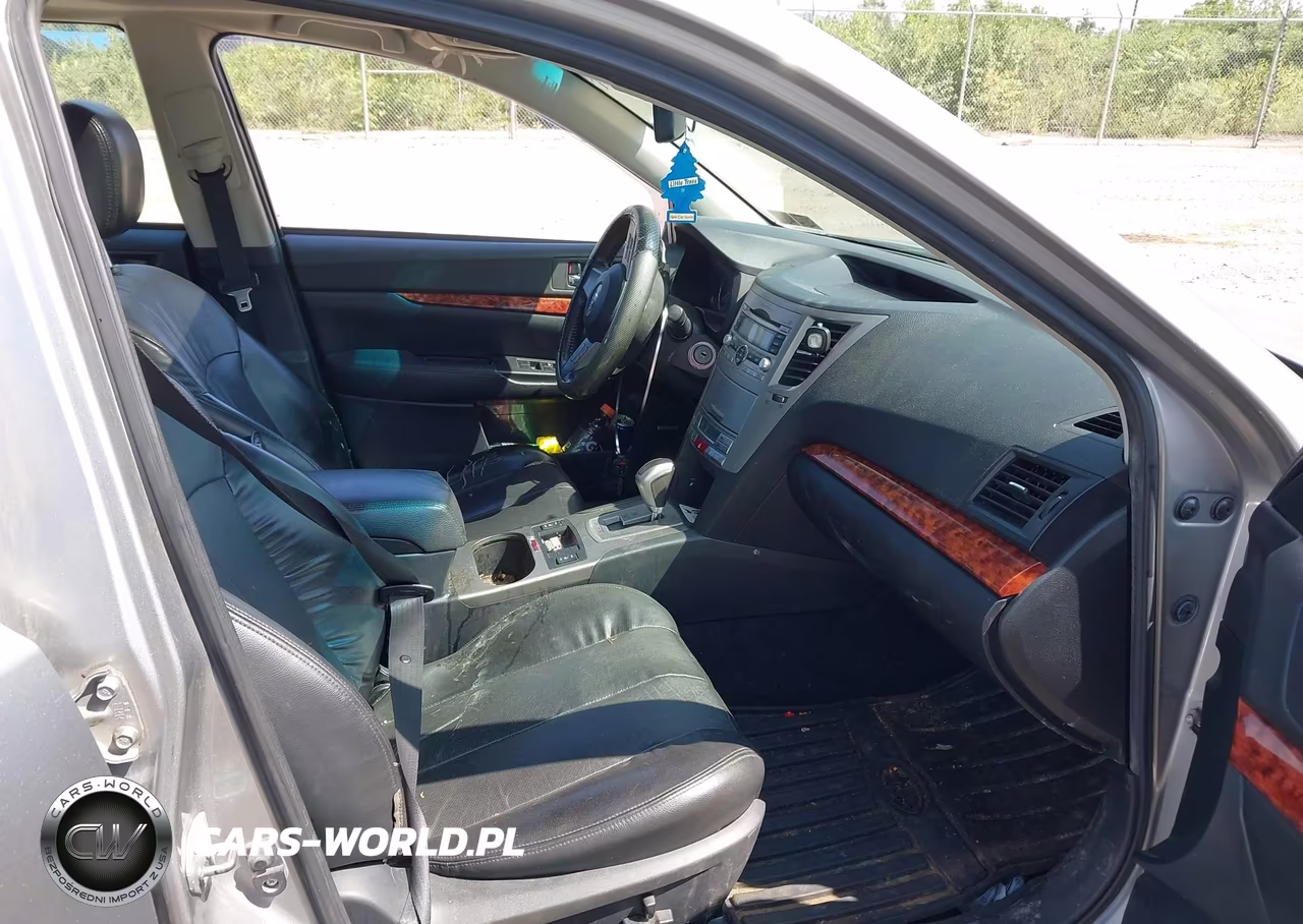 2010 Subaru Legacy 3.6R Limited VIN:4S3BMDK64A2240325 - 5
