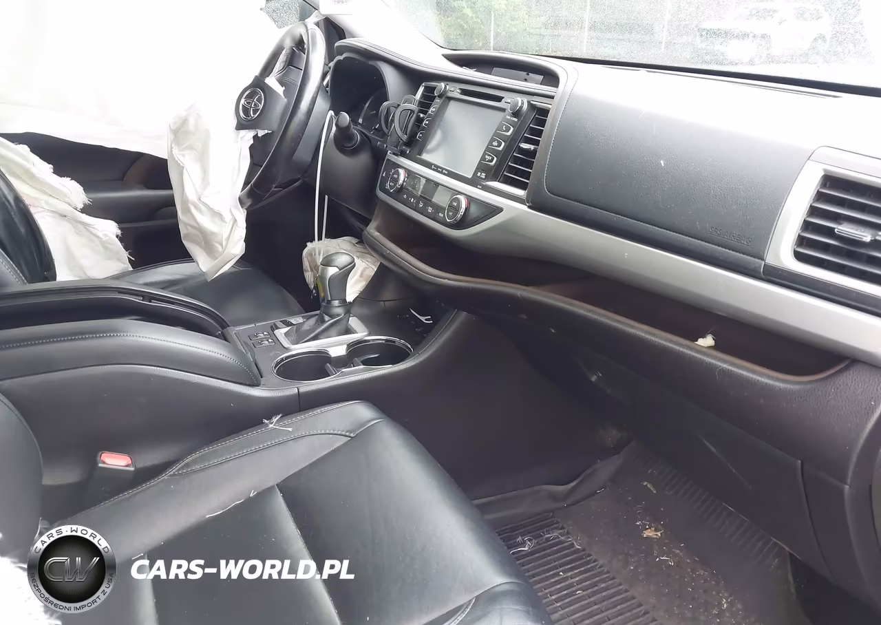 2018 Toyota Highlander Xle VIN:5TDJZRFH1JS857714 - 5