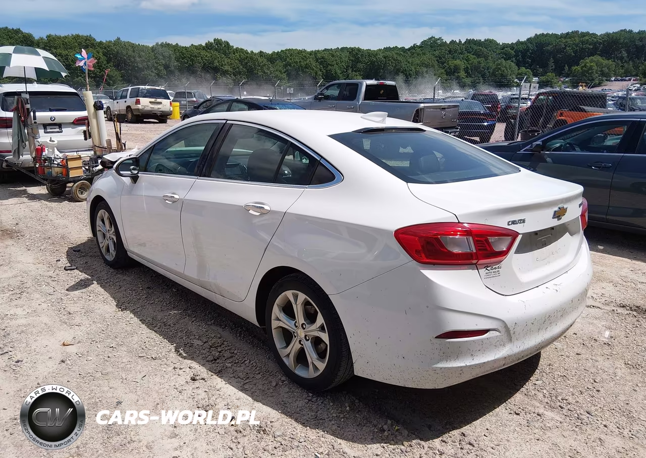 2016 Chevrolet Cruze Premier Auto VIN:1G1BG5SM0G7302125 - 3