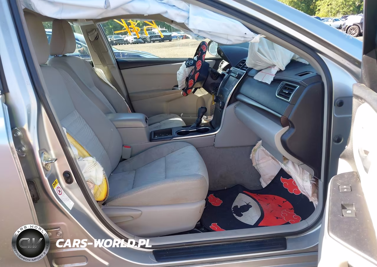 2015 Toyota Camry Le VIN:4T4BF1FKXFR469444 - 5
