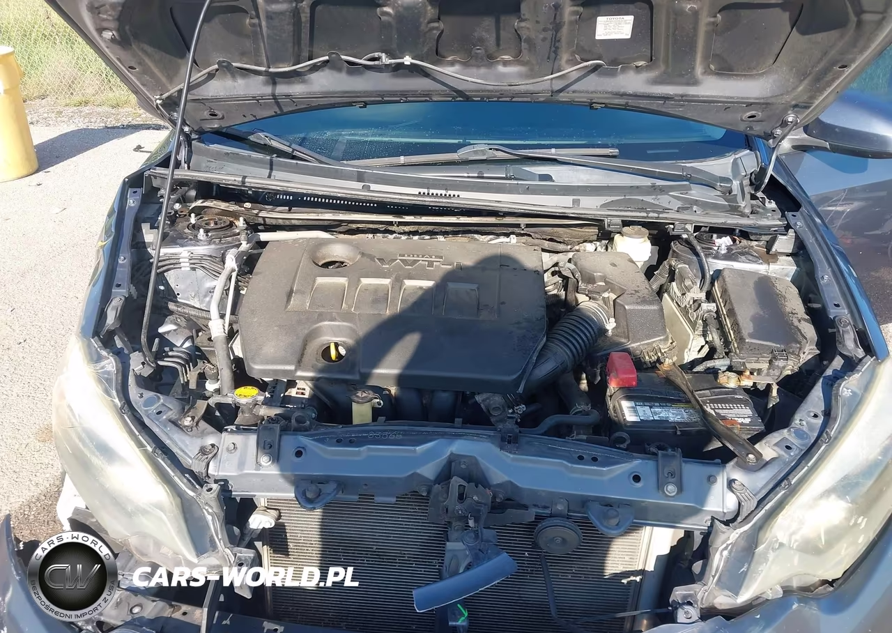 2015 Toyota Corolla Le VIN:2T1BURHE2FC352917 - 10