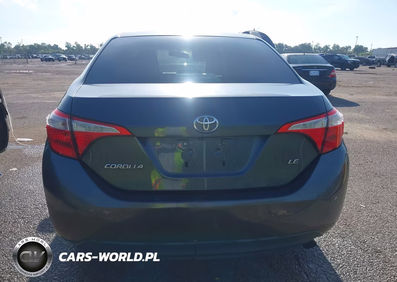2015 Toyota Corolla Le VIN:2T1BURHE2FC352917 - 16