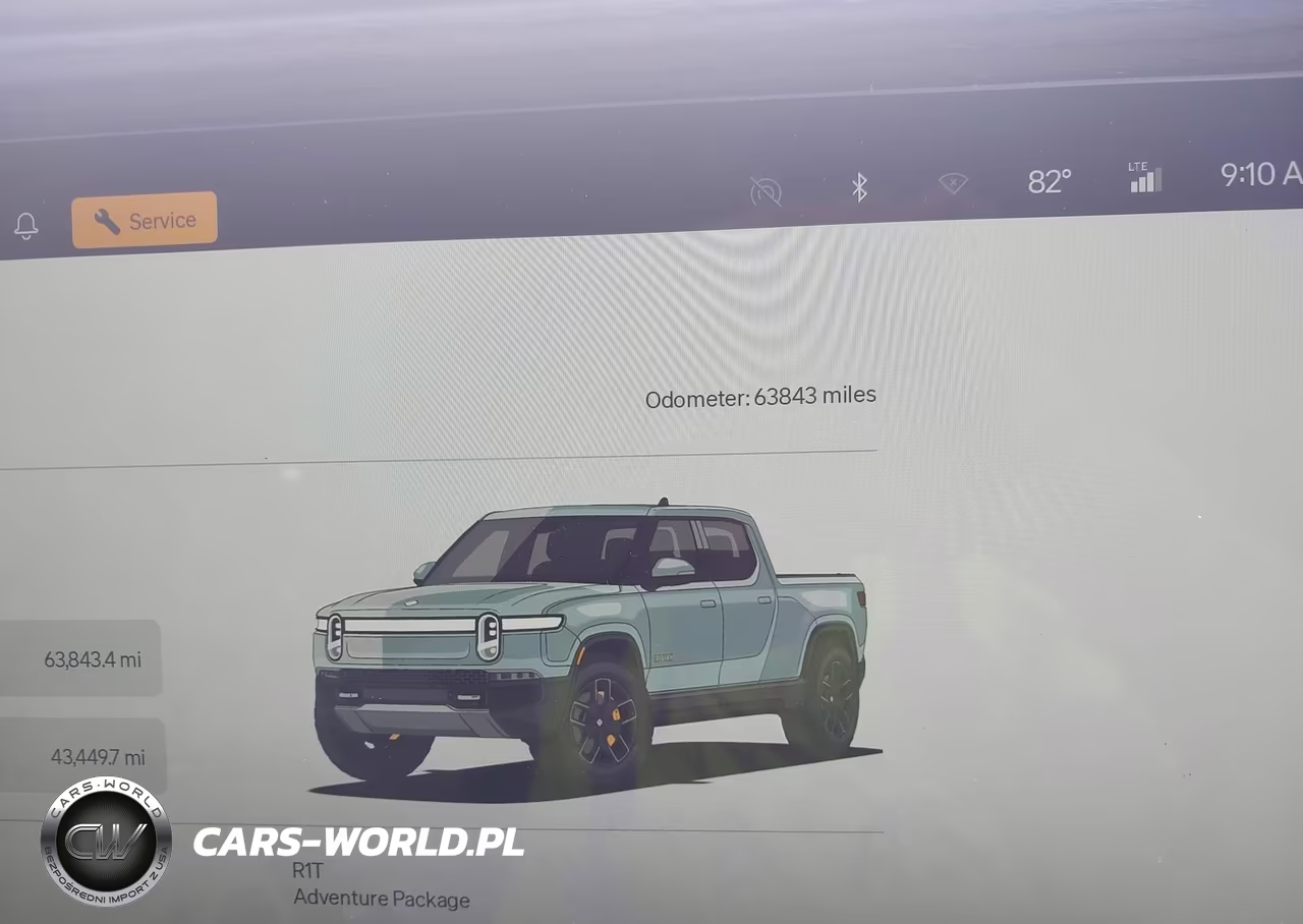 2022 Rivian R1T Adventure VIN:7FCTGAAA4NN015823 - 7