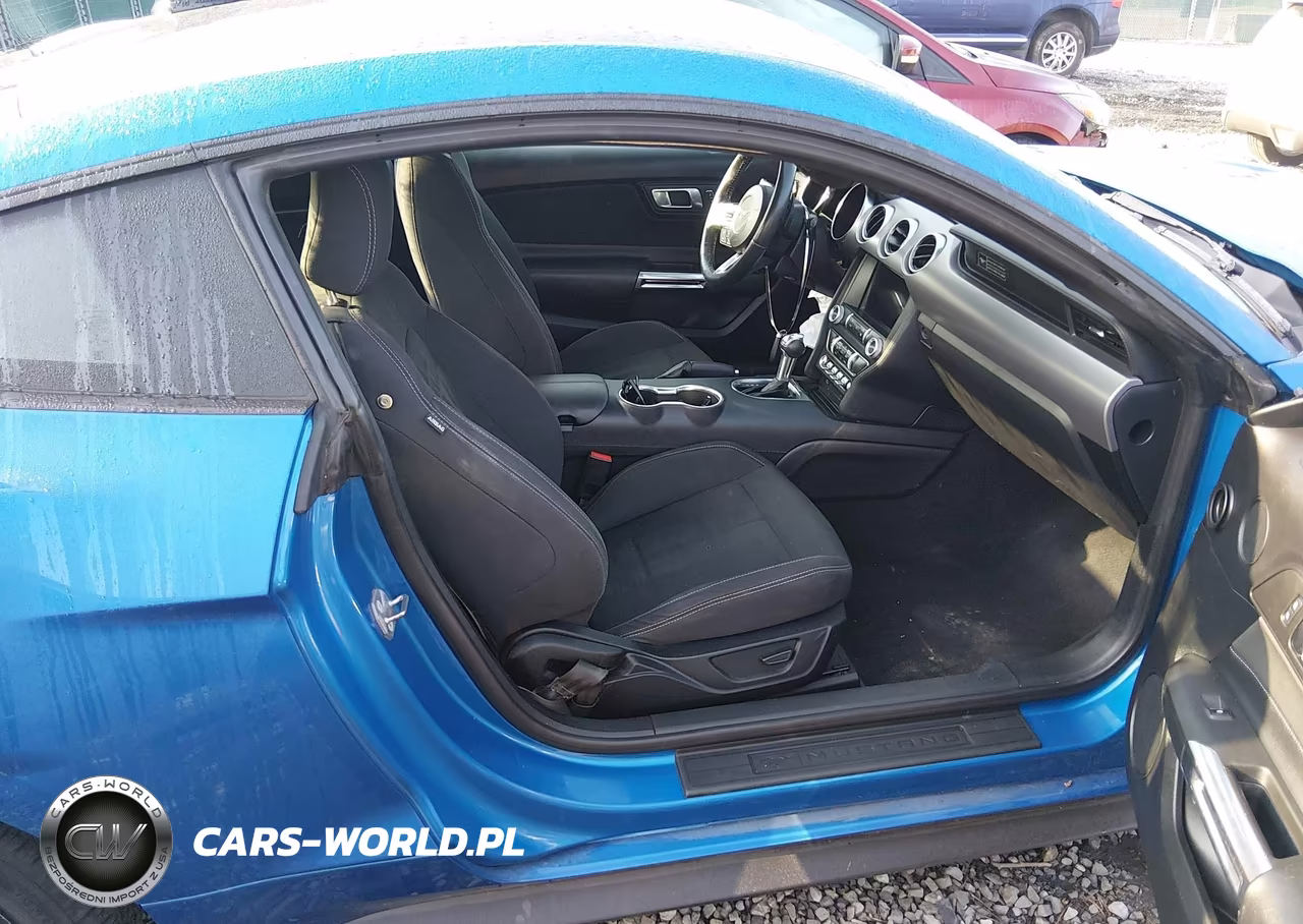 2020 Ford Mustang Ecoboost Fastback VIN:1FA6P8TH3L5175670 - 5