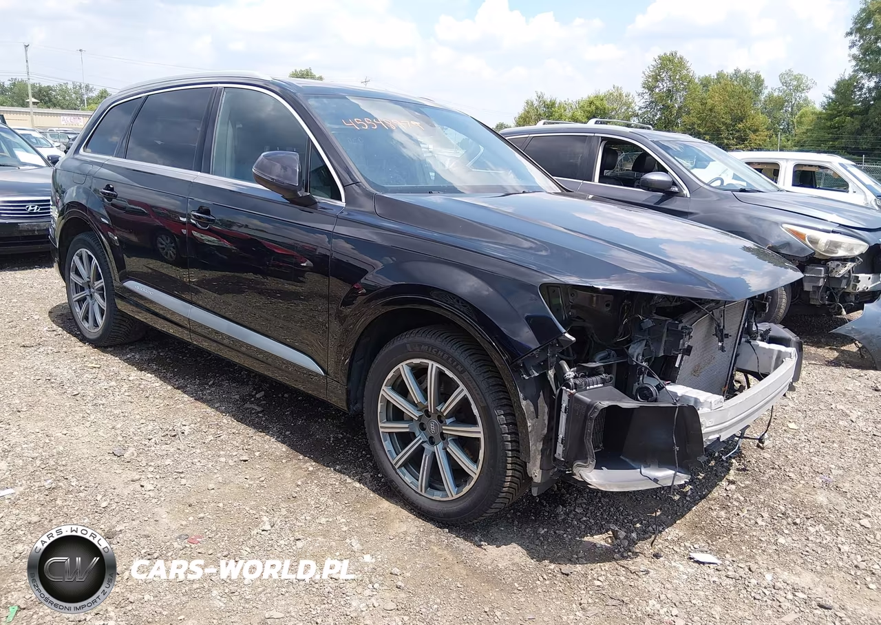 2018 Audi Q7 3.0T Premium VIN:WA1LAAF70JD048266 - 1