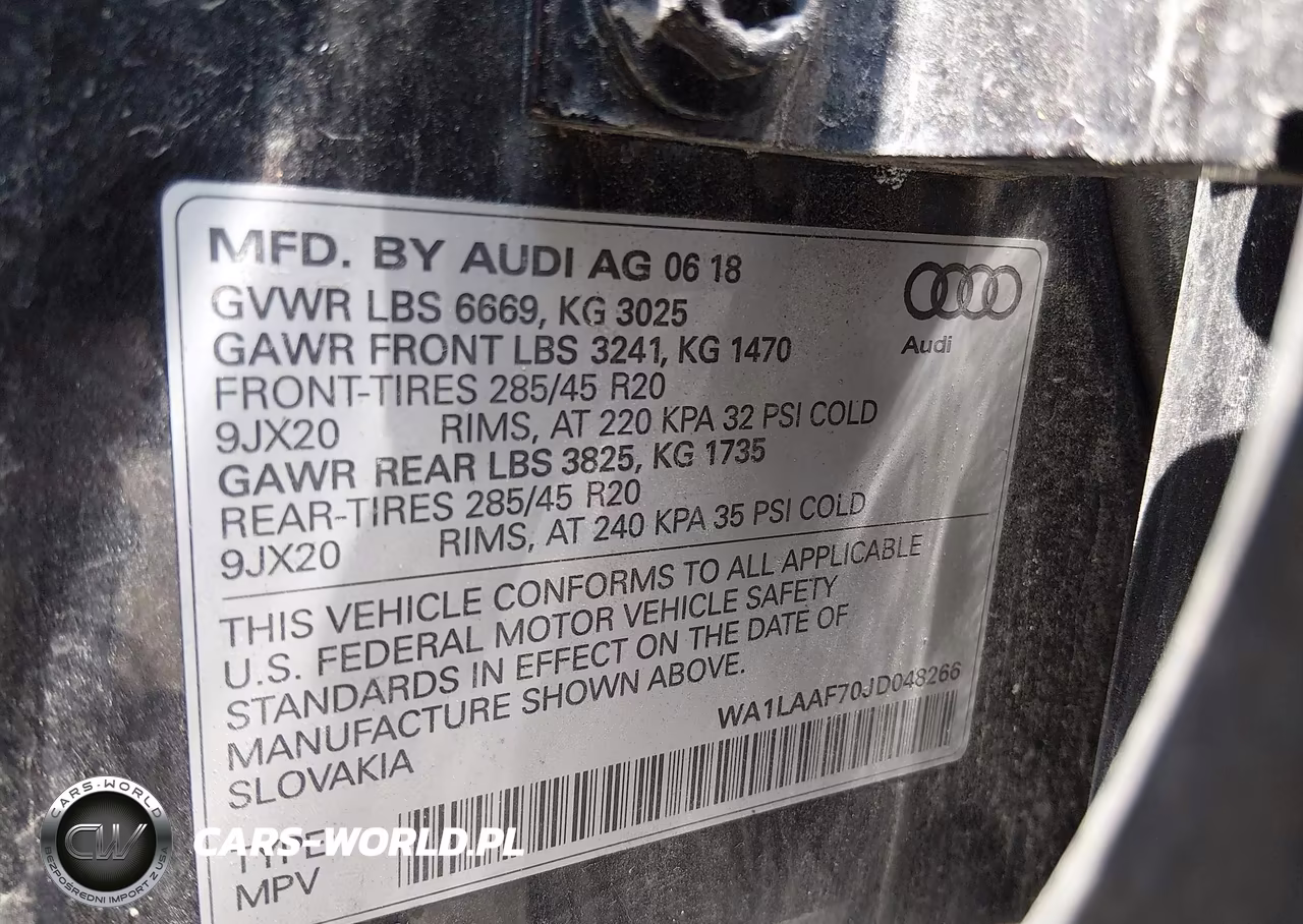 2018 Audi Q7 3.0T Premium VIN:WA1LAAF70JD048266 - 9