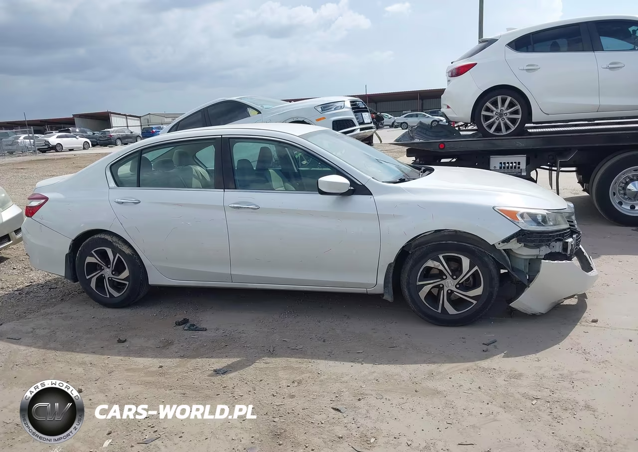 2017 Honda Accord Lx VIN:1HGCR2F35HA184276 - 13